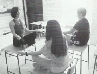 YOGA EN EL IES ADOLFO SUÁREZ DE PARACUELLOS DE JARAMA